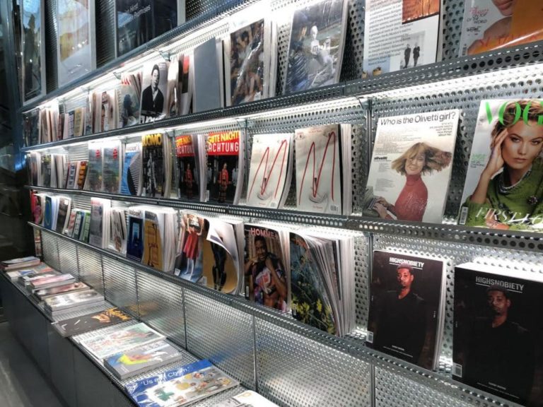 Formations initiales - bibliothèque de mode - bachelor MMM Marketing Management